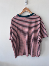 Load image into Gallery viewer, Bdg T-Shirt Size Large
