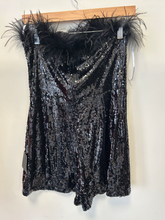 Load image into Gallery viewer, Lulus Dress Size Large
