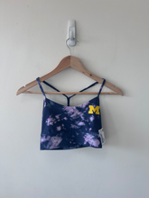 Load image into Gallery viewer, Lululemon Sports Bra Size Small

