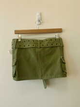 Load image into Gallery viewer, Princess Polly Short Skirt Size 2

