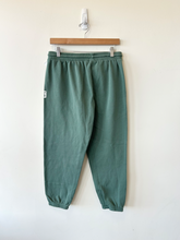 Load image into Gallery viewer, Van&#39;s Shoes Athletic Pants Size Medium

