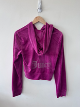 Load image into Gallery viewer, Juicy Couture Sweatshirt Size Medium
