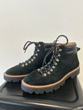 Load image into Gallery viewer, Madewell Boots Womens 8
