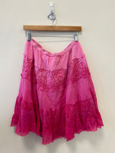 Load image into Gallery viewer, Derek Heart Short Skirt Size Large
