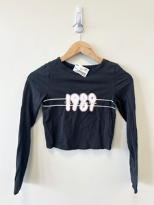 Long Sleeve T-Shirt Size Extra Small