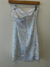 Load image into Gallery viewer, Windsor Dress Size Small
