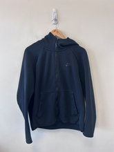 Load image into Gallery viewer, Nike Sweatshirt Size Large
