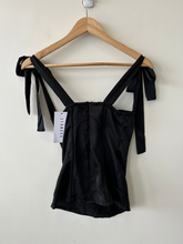 Load image into Gallery viewer, Lioness Tank Top Size Extra Small

