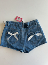 Load image into Gallery viewer, Edikted Shorts Size Small
