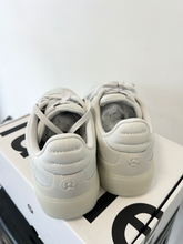 Load image into Gallery viewer, Casual Shoes 9
