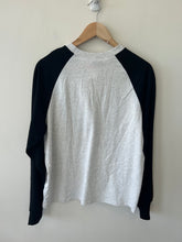 Load image into Gallery viewer, Women’s Edikted Long Sleeve
