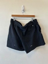 Load image into Gallery viewer, Nike Athletic Shorts Size XXL
