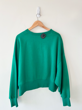 Load image into Gallery viewer, Nike Sweatshirt Size Medium
