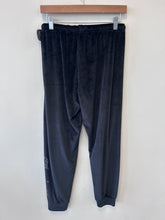 Load image into Gallery viewer, Women’s Juicy Sweatpants
