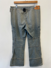 Load image into Gallery viewer, Bdg Denim Size 13/14 (32)
