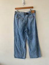 Load image into Gallery viewer, Denim Forum Denim Size 13/14 (32)
