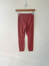 Load image into Gallery viewer, Nike Dri Fit Athletic Pants Size Extra Small
