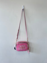 Load image into Gallery viewer, Small Juicy Purse

