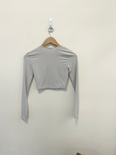 Load image into Gallery viewer, Zara Long Sleeve Top Size Small
