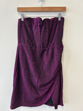 Load image into Gallery viewer, Lulus Dress Size Extra Large
