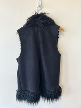 Load image into Gallery viewer, Forever 21 Outerwear Size Medium
