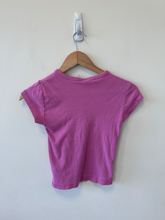 Load image into Gallery viewer, Urban Outfitters ( U ) T-Shirt Size Extra Small

