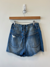 Load image into Gallery viewer, Good American Shorts Size 0
