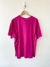 Load image into Gallery viewer, Psycho Bunny T-shirt Size Medium
