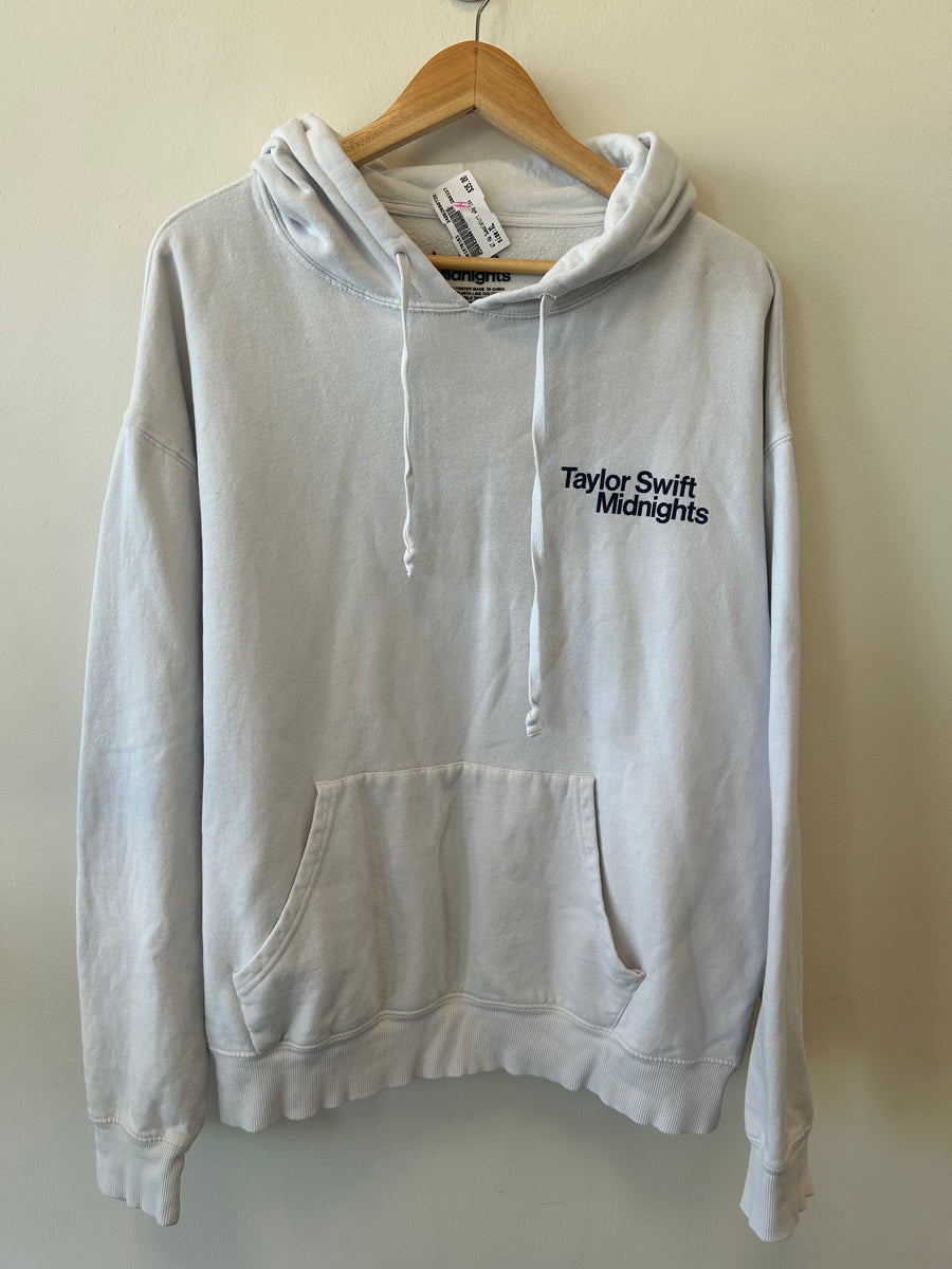 Taylor Swift Sweatshirt Size Extra Large *as is* – Plato's Closet Ann Arbor