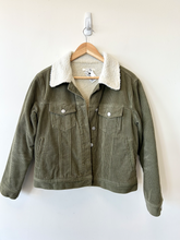 Load image into Gallery viewer, Pac Sun Heavy Outerwear Size Medium
