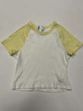 Load image into Gallery viewer, Tna T-Shirt Size Medium
