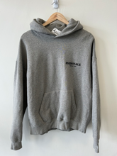 Load image into Gallery viewer, Fear Of God Essentials Sweatshirt Size Extra Large
