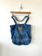 Load image into Gallery viewer, American Eagle Purse
