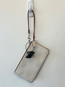 Wristlet