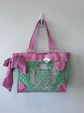 Load image into Gallery viewer, Large Juicy Purse
