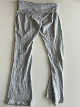 Load image into Gallery viewer, Pants Size Large
