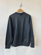 Load image into Gallery viewer, Nike Therma Fit Sweatshirt Size Small
