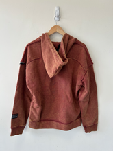 Load image into Gallery viewer, Alphalete Sweatshirt Size Medium

