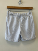 Load image into Gallery viewer, Nike Athletic Shorts Size Small
