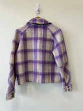 Load image into Gallery viewer, Outerwear Size Medium
