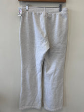 Load image into Gallery viewer, TNA women Sweatpants
