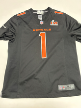Load image into Gallery viewer, Nfl Athletic Top Size Extra Large
