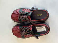Load image into Gallery viewer, Casual Shoes Womens 9
