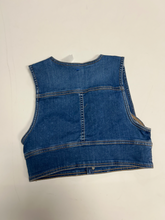 Load image into Gallery viewer, American Eagle Tank Top Size Small
