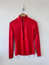 Load image into Gallery viewer, Nike Athletic Top Size Medium
