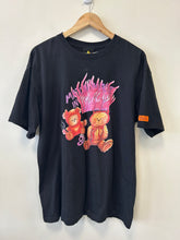 Load image into Gallery viewer, Teddy Fresh T-shirt Size Medium
