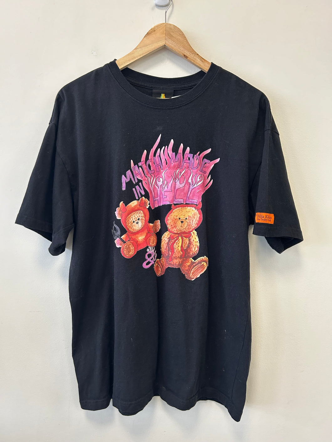 Teddy Fresh T-shirt Size Medium