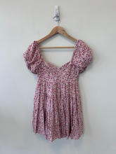 Load image into Gallery viewer, Altar'd State Dress Size Small
