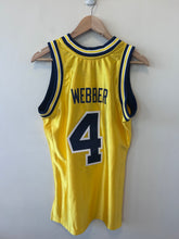 Load image into Gallery viewer, Men’s athletic tank
