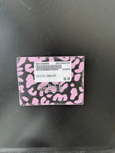 Load image into Gallery viewer, Von Dutch Cardholder
